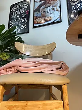 Public_orgasm - secretly masturbating in a cafe and cum-