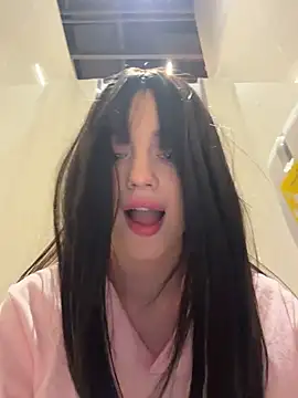 Lilonok - play with my virgin pussy