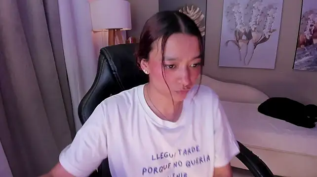 Charlotte_bluee - HUGE SQUIRT FOR YOU💦💦