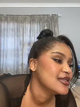Amberr_Roose