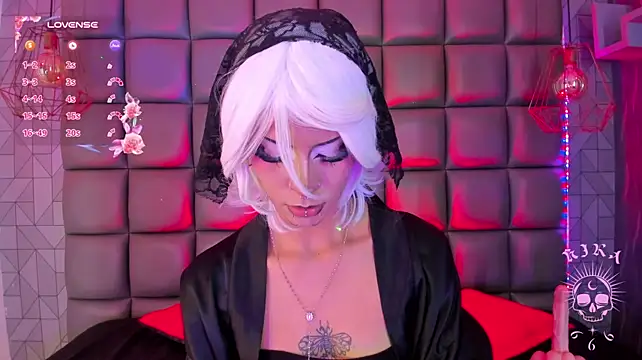 Kira_vance - Dance with oil