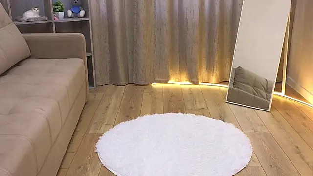 Belle_cute - open pussy+zoom