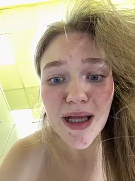 RussianWoman - Loud, very loud moan