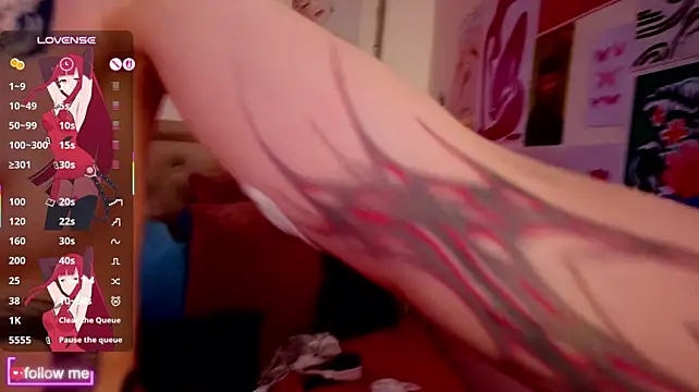 GinaSpicey - Stretch your pussy with four fingers