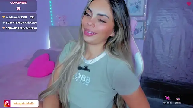 Gabby_prieto - Show Oil play finger pussy + Domi + Plug