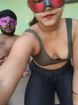 PUNJABICOUPLE09