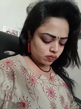 Pinky-2 - Oiling My Sexy Pussy Hole