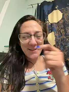 Xnaomifox - Use new toy