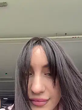 Lilonok - play with my virgin pussy
