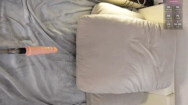 IMNOTSHYBABY - Water squirt