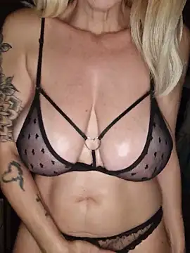 LadySecret_X - Blowjob Dildo 🍆