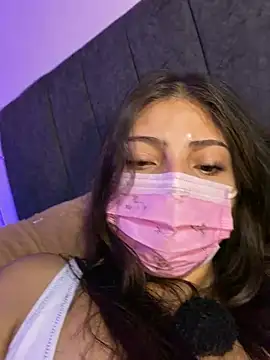 D-Bunnyyy - SHOW CREAM TITS