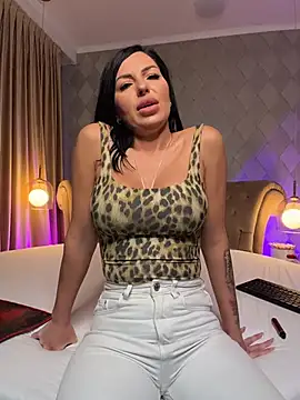ReynaMorel - to make you crave my body🔥