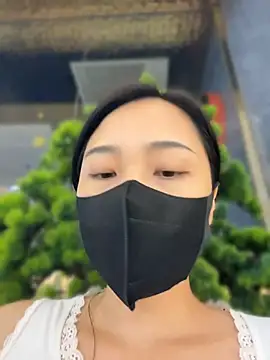 Nini_11 - 脱一件