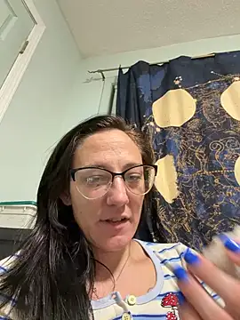 Xnaomifox - Use new toy