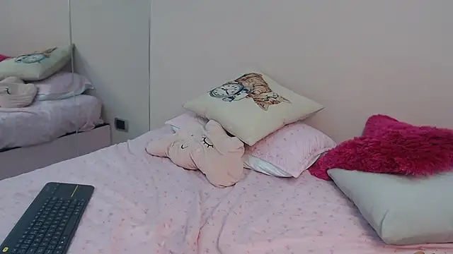 Zooombee - dildo ride