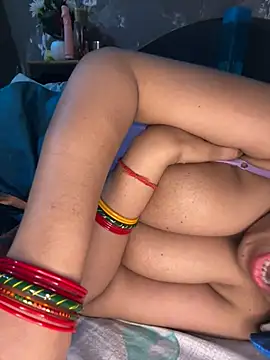 Hot__bhabhi_99 - Pussy Oil With Dildo Fuck💋💋