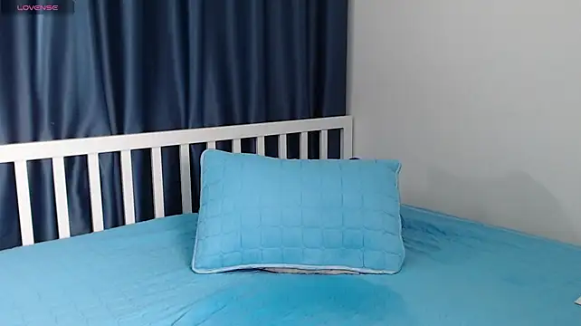 Busty-Thaiger - Anal Show