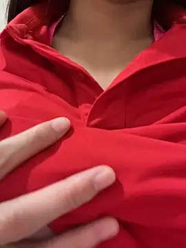Sneaky_Cumshoot - Sneaky Cumshoot at Mart
