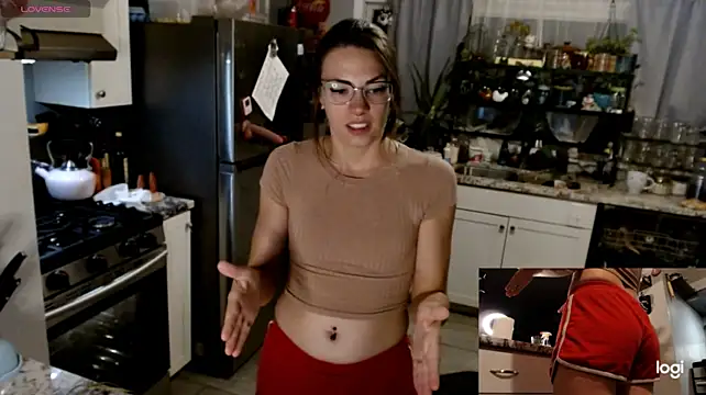 KierBearKisses - Dildo Play 5+ min