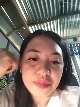 Alisha_27 - Fully naked play pussy with dildo 10mins