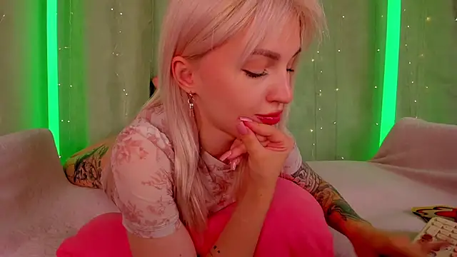 LisaFoxyMe