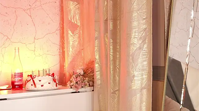IsabelaWhite - let's blow out the candles together