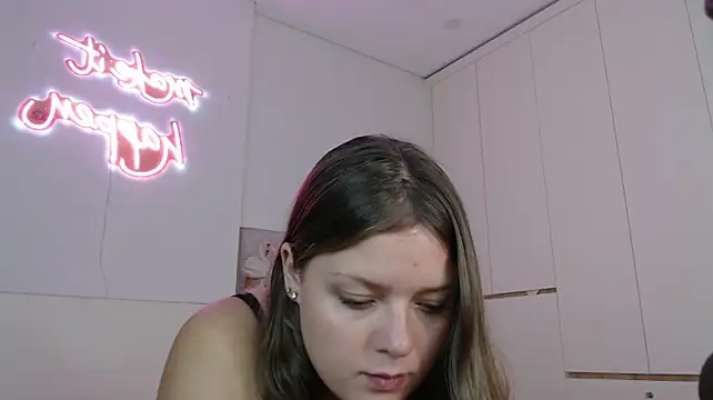 Krispyshot - 5 min lush control for last tipper)