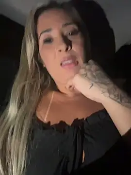Lindinha-sexy - plug gg no cu que vibra!!!!!