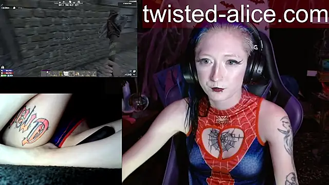 Twisted_Alice - fingering