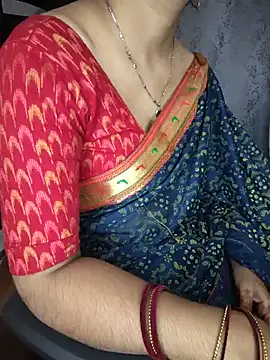 Bujji_Talli - Ice on boobs