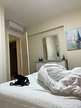AlinaMeiier - Suck on 2 Fingers Like a Dick for 1 Min