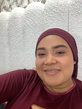 Habi_arabic - show boobs