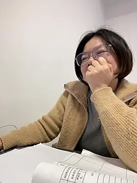 Suning668 - 上班期间低频合适 可以厕所