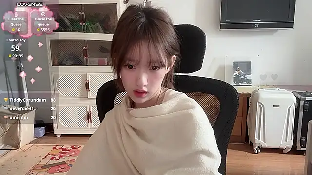 Umi-dd - 你胆子真是肥嘟嘟的 休息那么久 先打99下pp
