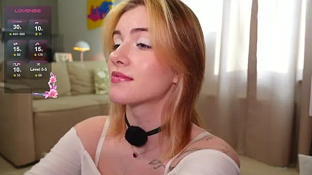 SpiceJessy - take off my bra with your own hands