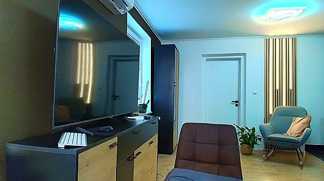 SweetTaya33 - Cumshow with Domi toy