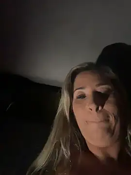 Lindinha-sexy - plug gg no cu que vibra!!!!!