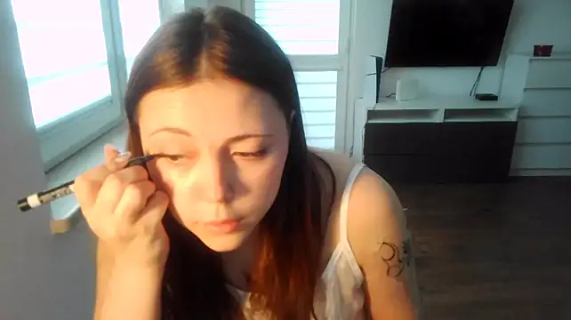 PipisinkaMandarinka - Give yourself a slap on the butt.
