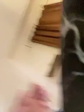 Queenlo_xxx - gagne 2 vidéos très HARD💦