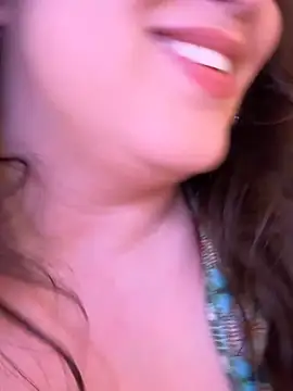 RosieDixx - Play with my pussy 💦🍆