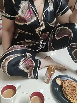 OneLifeBabby - Boobs open