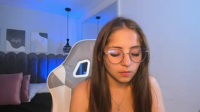 Kely_morgan - Show ass and slap close cam 💦
