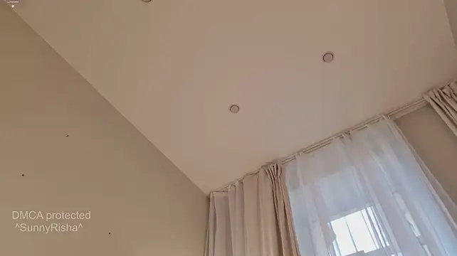 SunnyRisha - Spread ass