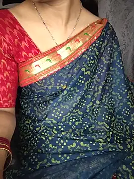 Bujji_Talli - Ice on boobs