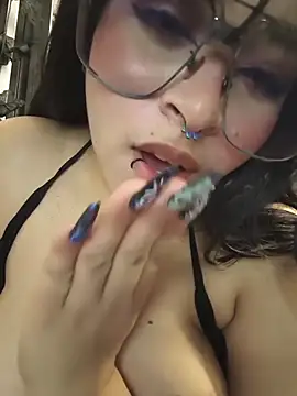 Gemai_yi - FUCK PUSSY + DILDO INSIDE