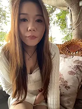 Mia999 - 户外假鸡吧抽插1分钟