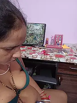 Reema05 - Dildo in anal pamp