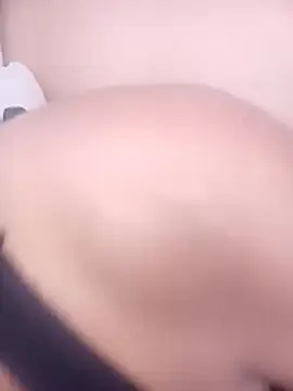 SQUITBOOTY - Tip menu open for requests. No free show