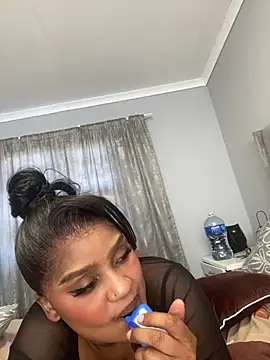 Amberr_Roose